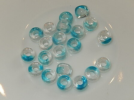 T9107 Tsjechische glaskraal ponybead aqua/glas 4x6 mm gatgrootte 2 mm