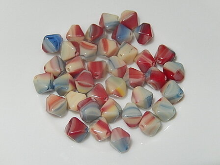 B2127 Glaskraal rood met beige/blauw ruit 6x5x5 mm