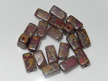 B2118 Glaskraal rood met bruin gemeleerd rechthoek 10x6x6 mm