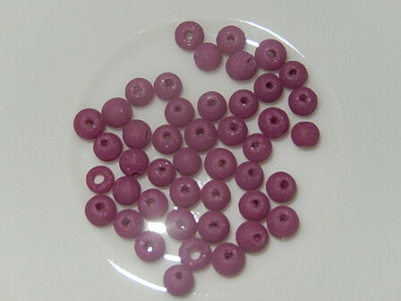 S0324 Glaskralen puimsteenlook 1 st fuchsia rond 4 mm